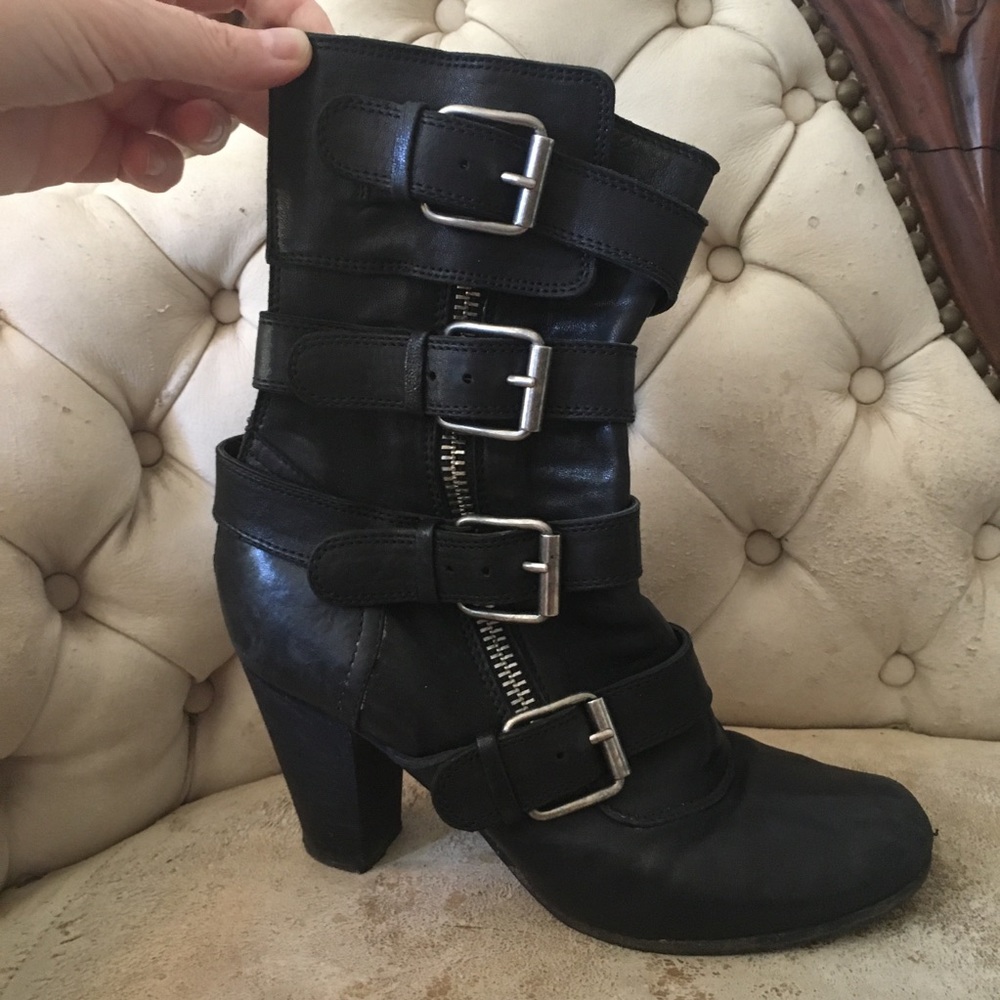Chloe Black Leather Buckle Heeled Boots